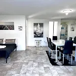 Marina House بيت للعطل لينانو سابيادورو