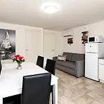 Semesterbostad Marina House Lignano Sabbiadoro