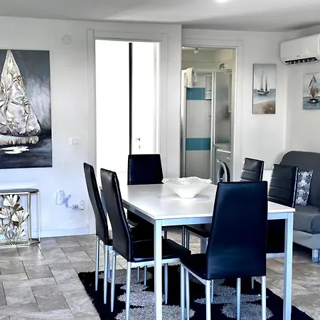 Prázdninový dům Marina House