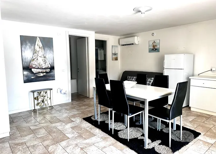 Σπίτι διακοπών Marina House